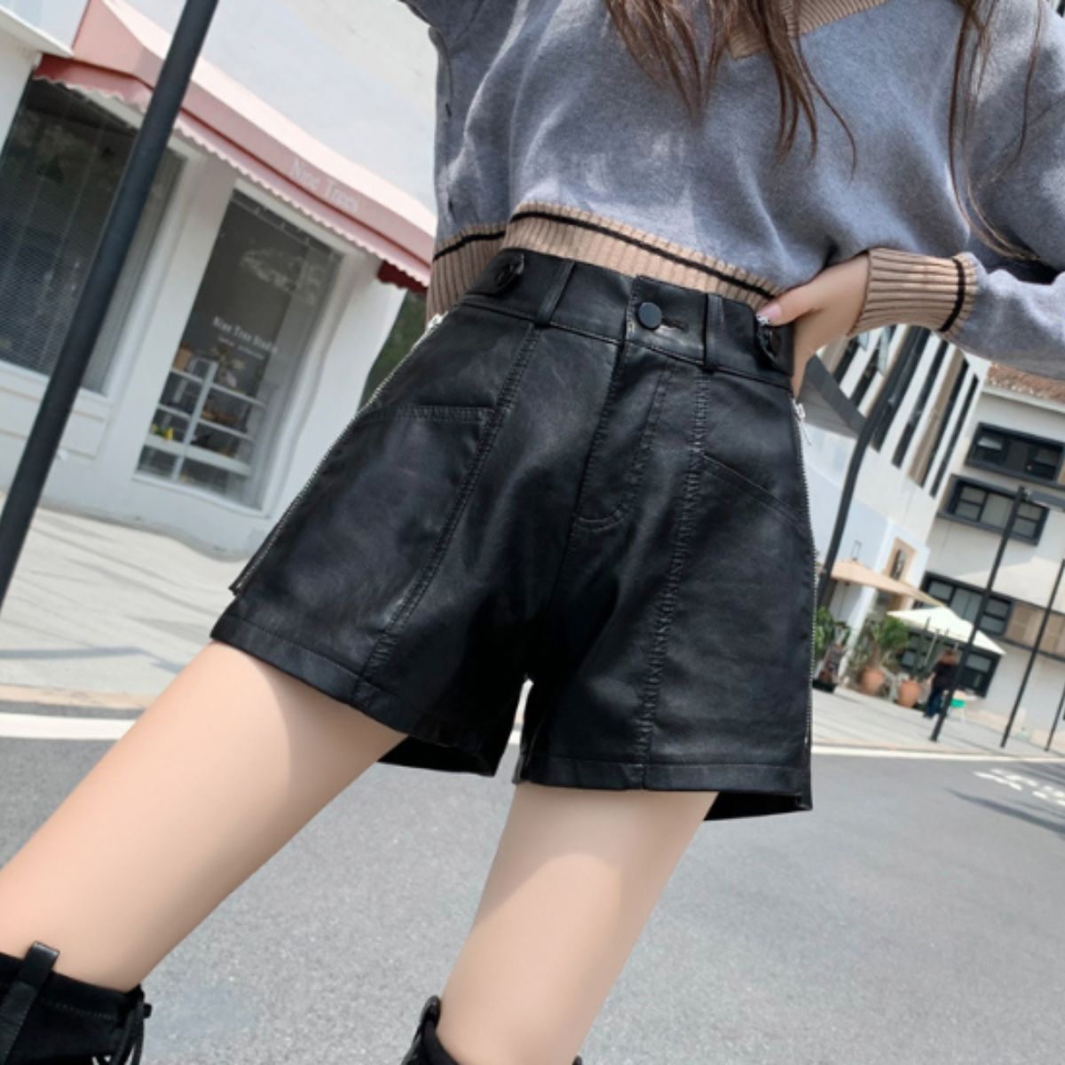 Skirt/フェイクレザーショートパンツ ST/No.27713